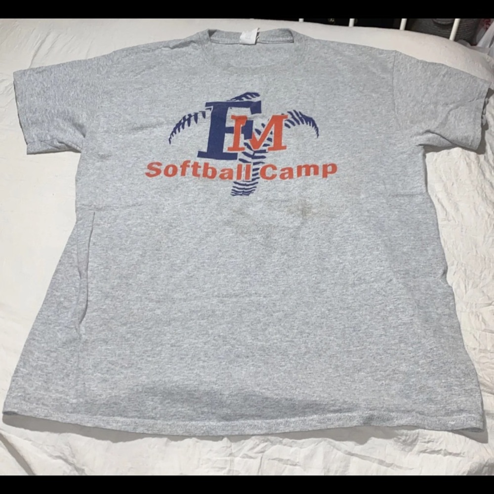 Womens Graphic Tshirt Size Large